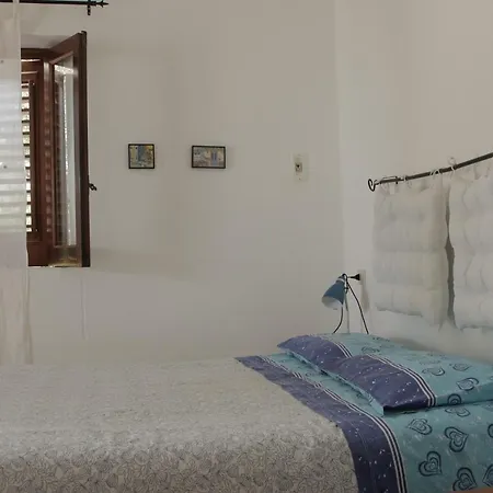 Casa Radici Guest house Stromboli